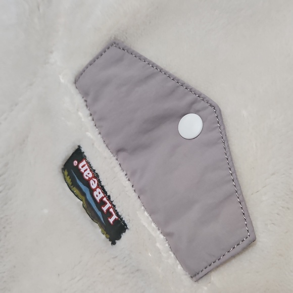 L.L. Bean Cream Fleece - Picture 3 of 4